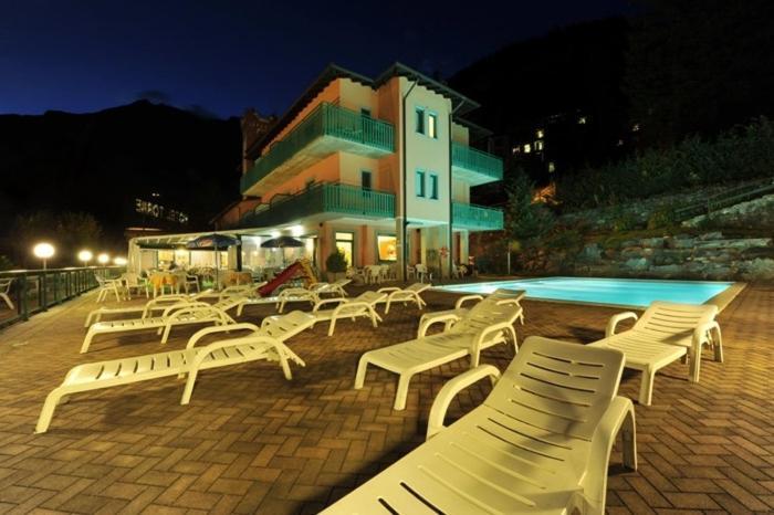 Hotel Torre Sondalo Exterior photo