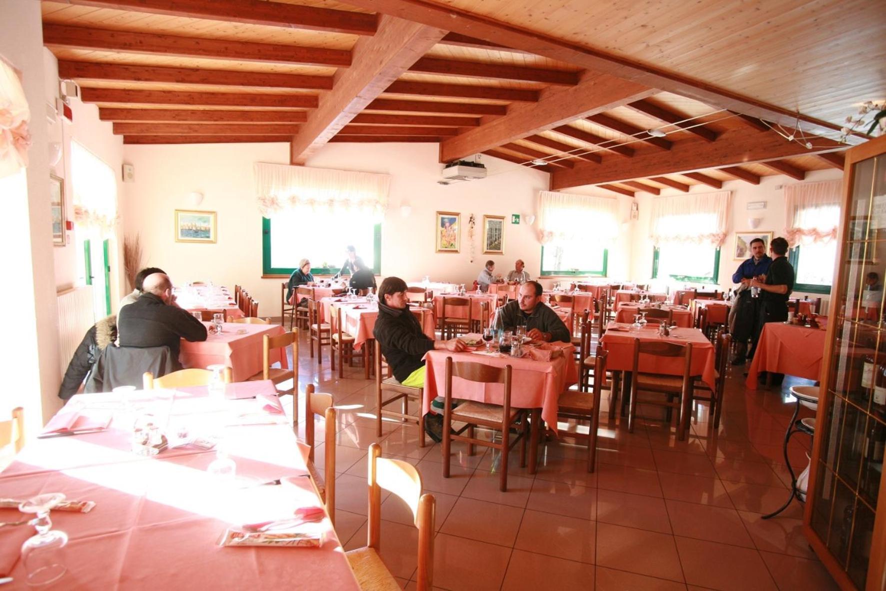 Hotel Torre Sondalo Exterior photo