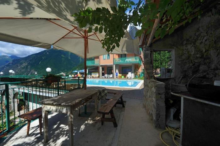 Hotel Torre Sondalo Exterior photo